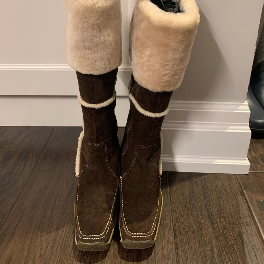 Elle fur and suede boots